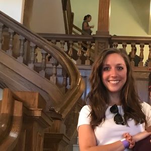 Meet your Posher, Amy